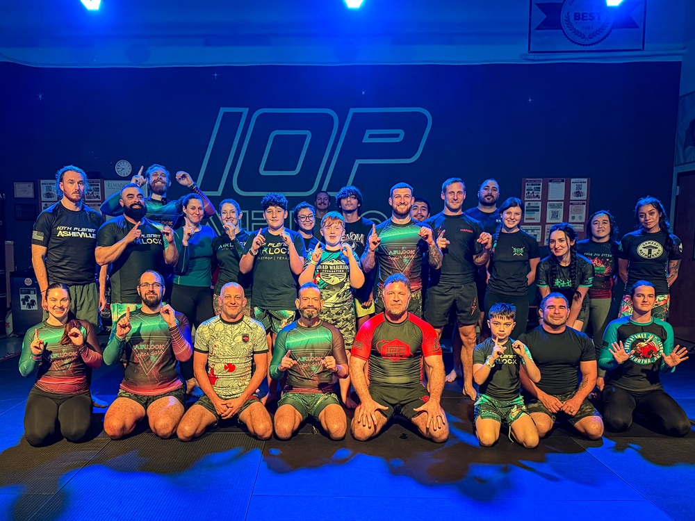 Adult Jiu Jitsu Bastrop TX 10th Planet Airlock